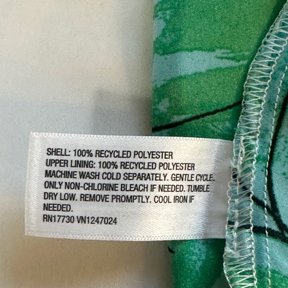 Diane Von Furstenberg Satin Slip Dress 
Geranium Leaf Design - Picture 5 of 9